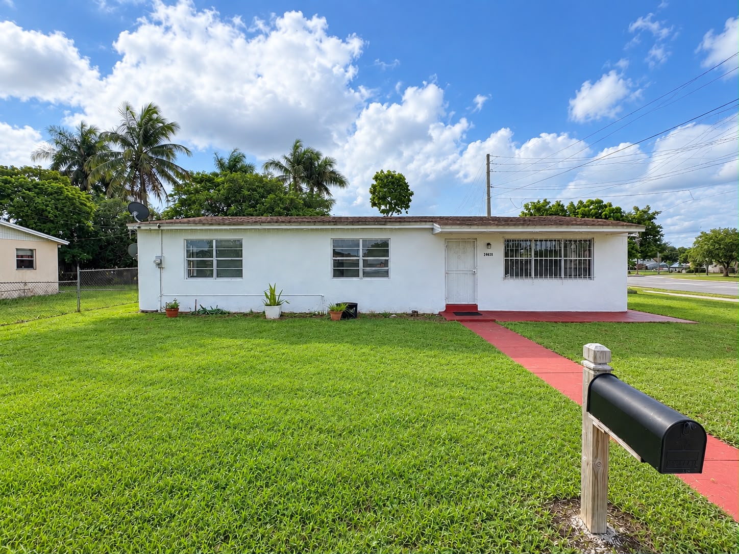 20620 NW 26 CT