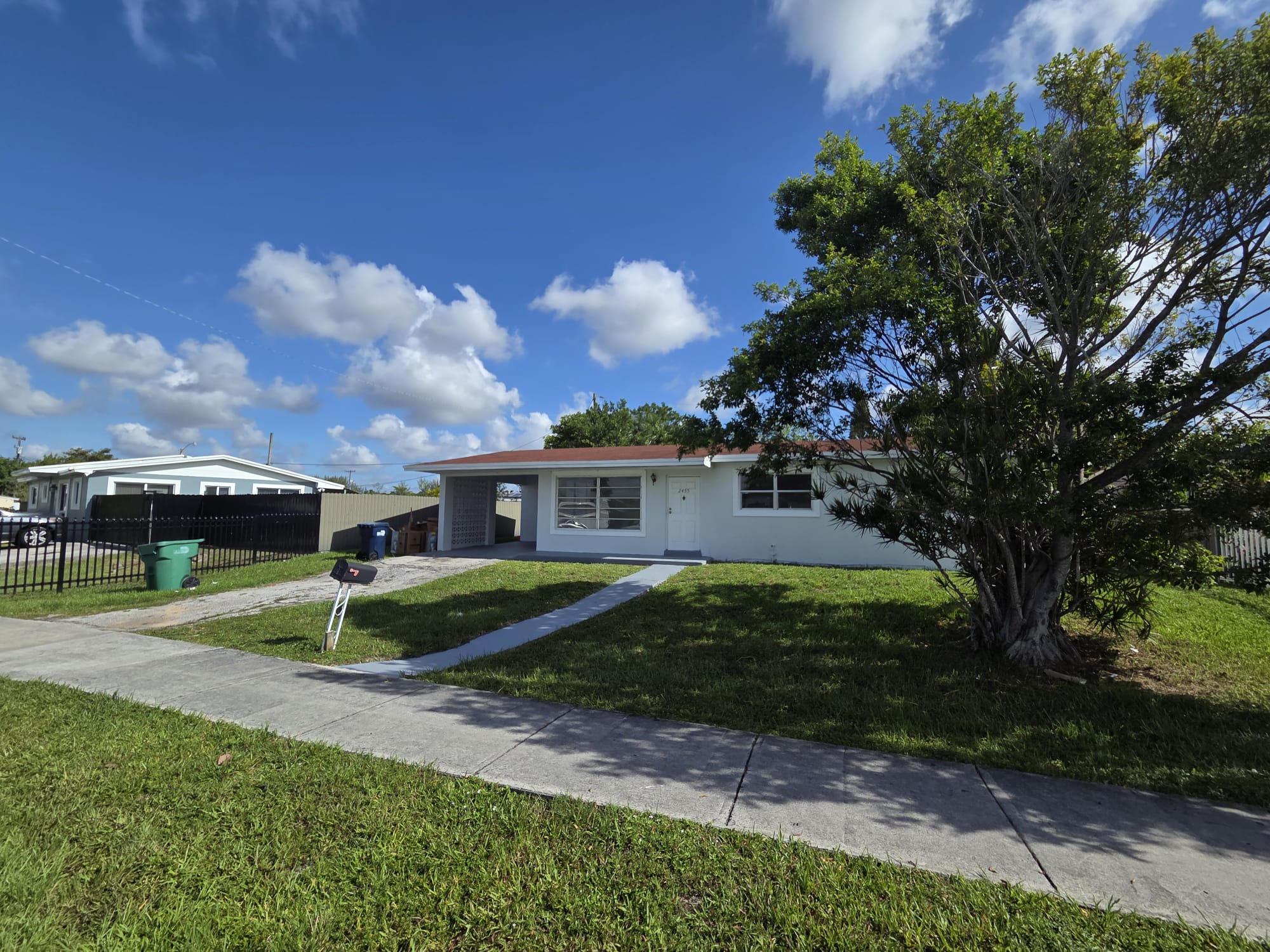 2455 NW 207 ST